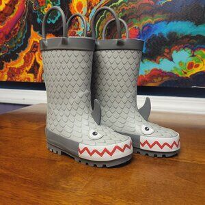 Carter’s ~ Shark Rain Boots ~ Size 4 ~ New w/o Box